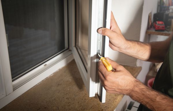 Dual Pane Window Repair in Miami Beach